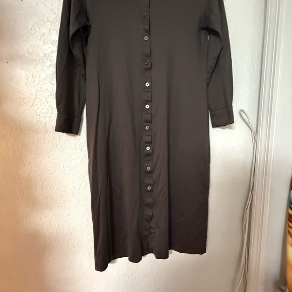 Calvin Klein - Picture 10 of 11